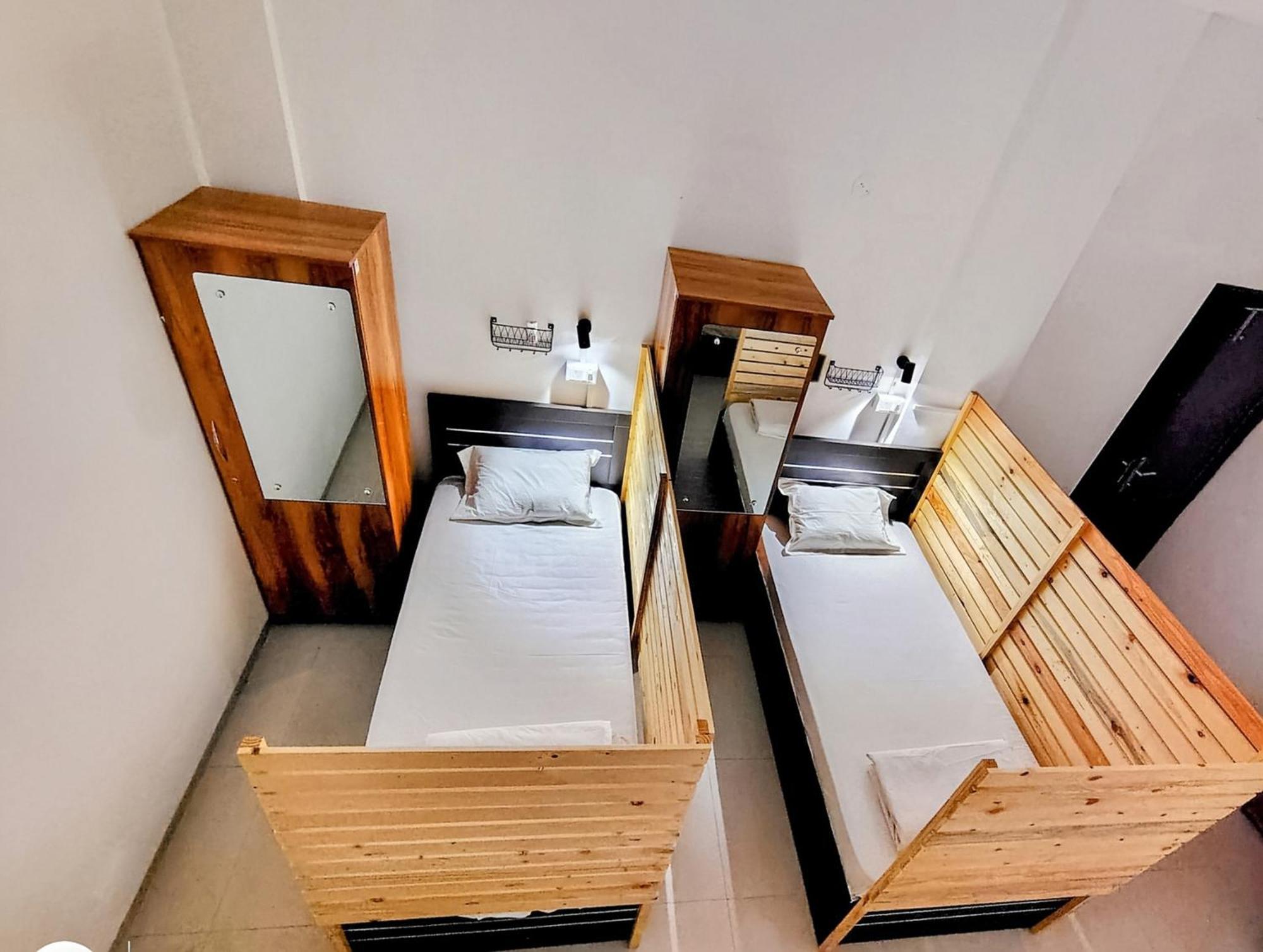 Hoshtel99 - Lux - Stay, Cowork And Cafe - Luxurious Bungalow Pune Bagian luar foto
